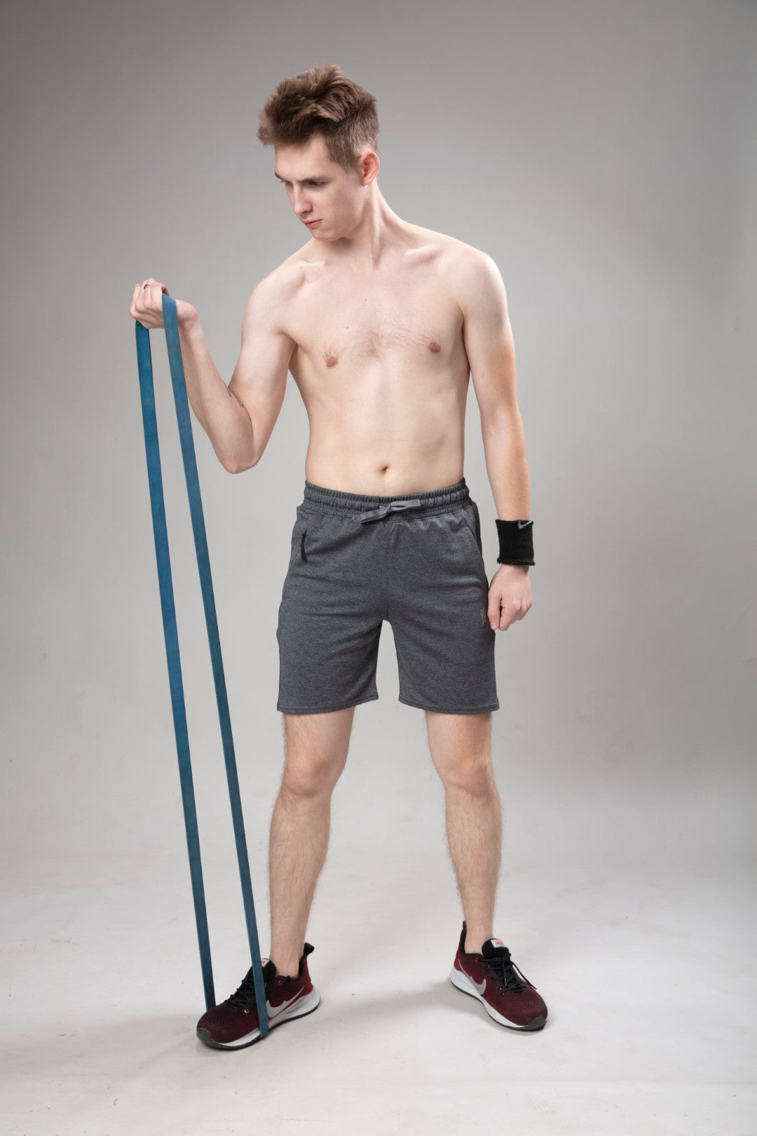 Men Solid Slim Fit Shorts at Wholesale Price QR 36 | 8 Pcs Box