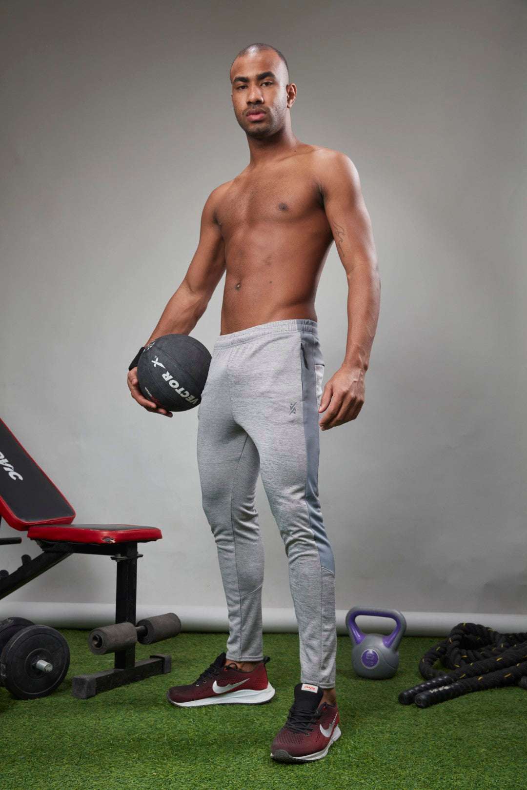 Men Melange Slim Fit Trackpants at Wholesale Price QR 19 | 8 Pcs Box