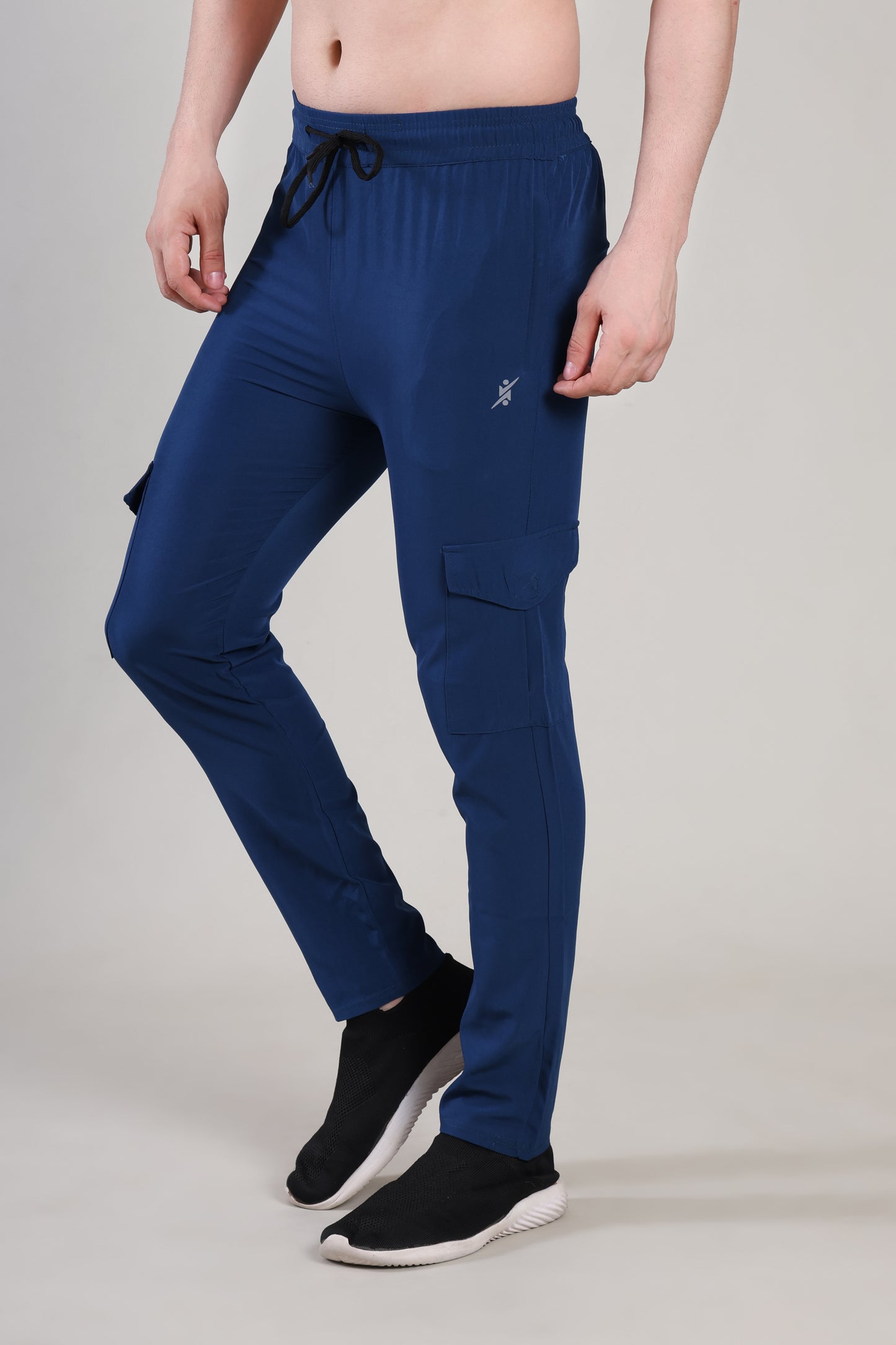 Men Solid Relax Fit Sports Cargo Trackpants at Wholesale Price QR 87 | 6 Pcs Box