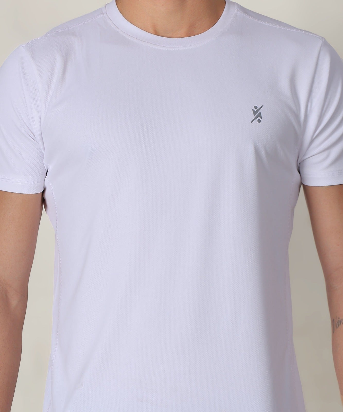 Men Slim Crew Neck T-shirt at Wholesale Price QR 10 Special White | 8 Pcs Box