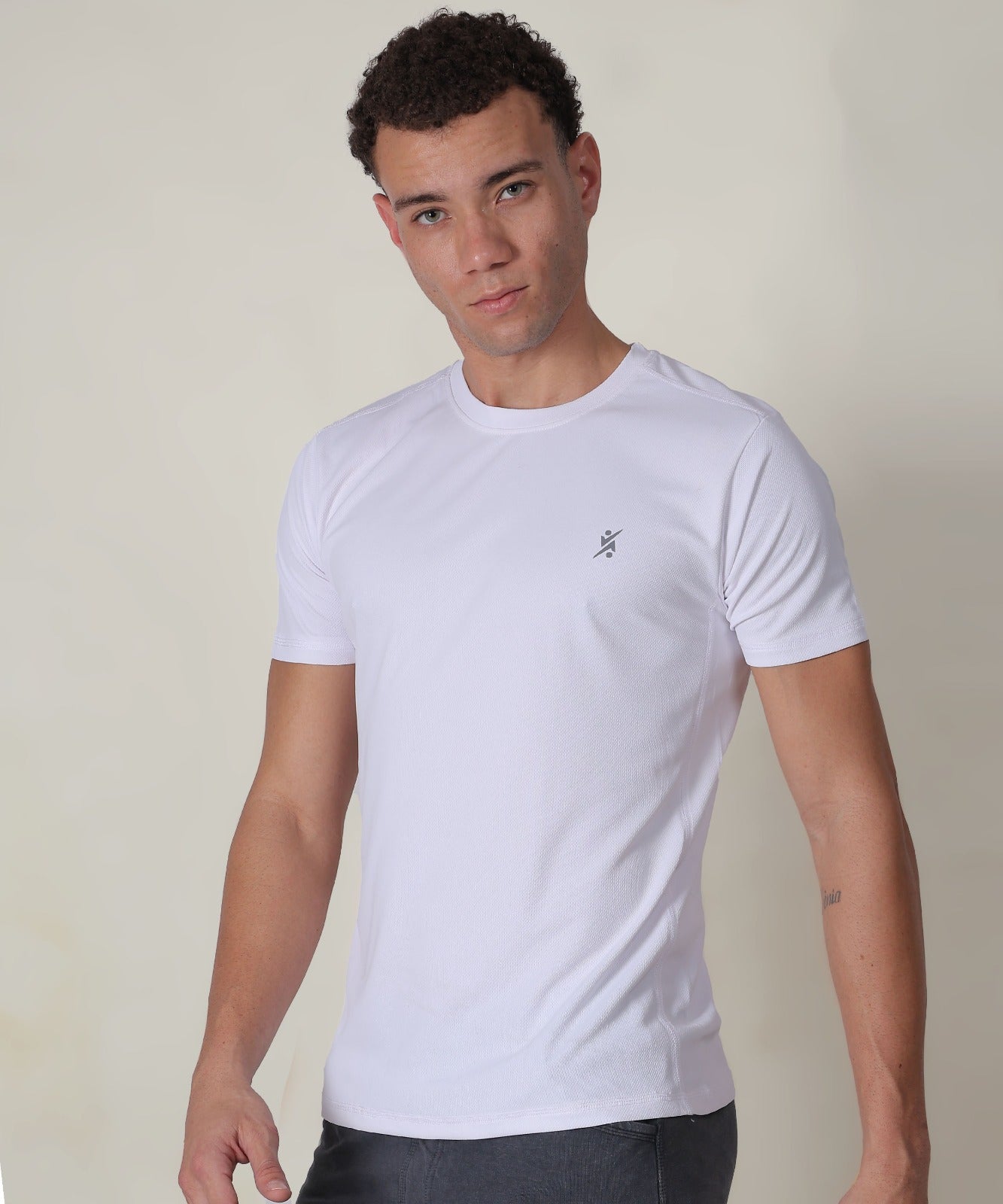 Men Slim Crew Neck T-shirt at Wholesale Price QR 10 Special White | 8 Pcs Box
